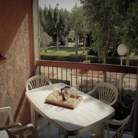 Les Oliviers Apartment